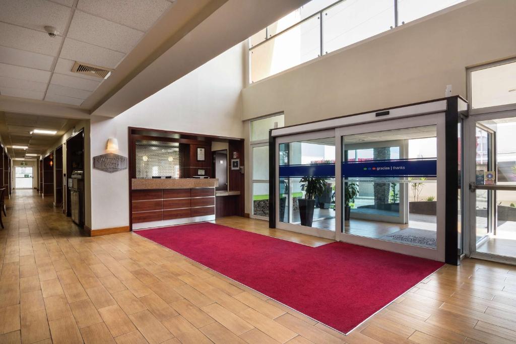 Hotel Hampton (HOTEL SEDE)